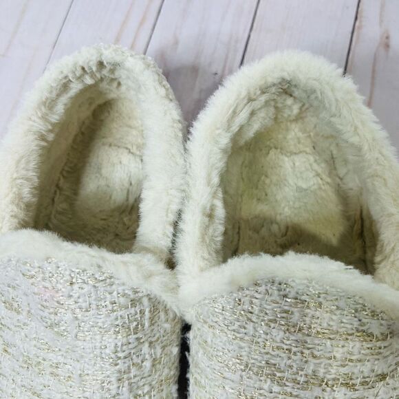 TOMS India Slippers White Metallic Boucle - Picture 2 of 9